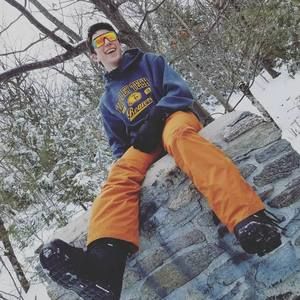 Meet your Posher, James